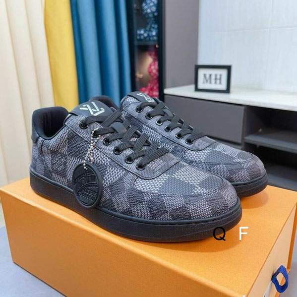 Picture of Louis Vuitton Shoes _SKULVsz38-45TF019913002